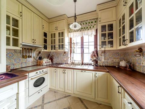 дом по адресу Озерна