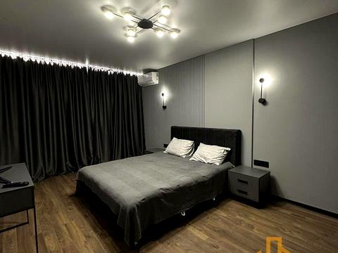 квартира за адресою Анатолія Тегзи вул. (Возз'єднання), 25