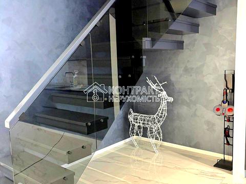 квартира по адресу Гвардейцев-Широнинцев ул., (Будинок 8)