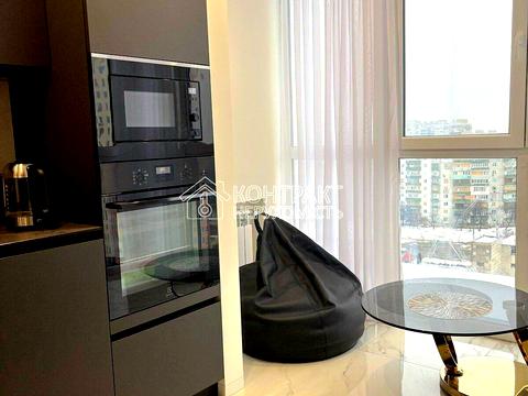 квартира по адресу Гвардейцев-Широнинцев ул., (Будинок 8)