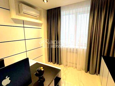 квартира по адресу Гвардейцев-Широнинцев ул., (Будинок 8)