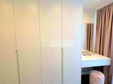 квартира по адресу Гвардейцев-Широнинцев ул., (Будинок 8)