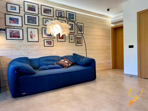 комерційна за адресою Стаїще, 155