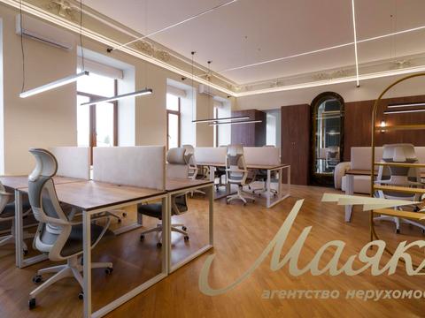 комерційна за адресою Велика Васильківська вул. (Червоноармійська), 88