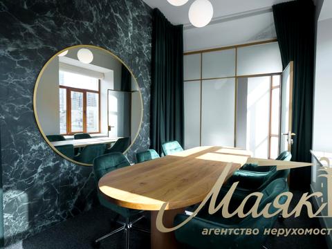 комерційна за адресою Велика Васильківська вул. (Червоноармійська), 88