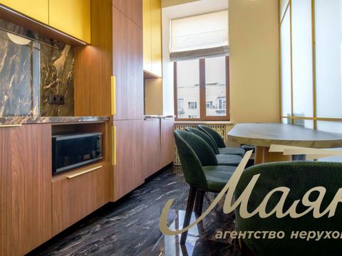 комерційна за адресою Велика Васильківська вул. (Червоноармійська), 88