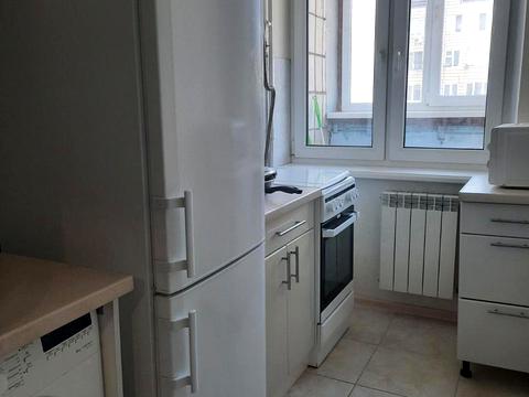 квартира за адресою Павла Петриченка вул., 75