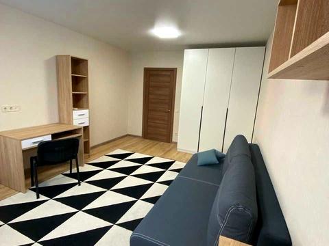 квартира за адресою Ревуцького вул., 54