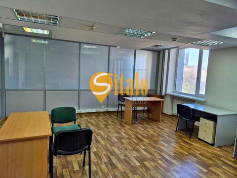 комерційна за адресою Київ, Миколи Міхновського бульв. (Дружби народів), 38