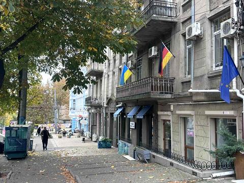 комерційна за адресою Італійська вул. (Пушкінська), 17