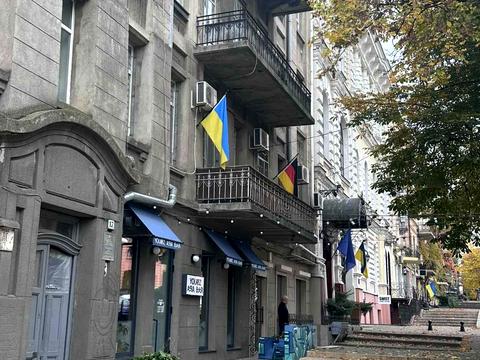 комерційна за адресою Італійська вул. (Пушкінська), 17