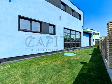 будинок за адресою с. Гатне, Київська вул.