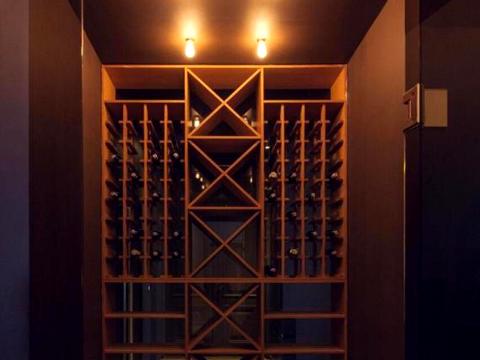 квартира по адресу Европейская ул. (Екатерининская), 25