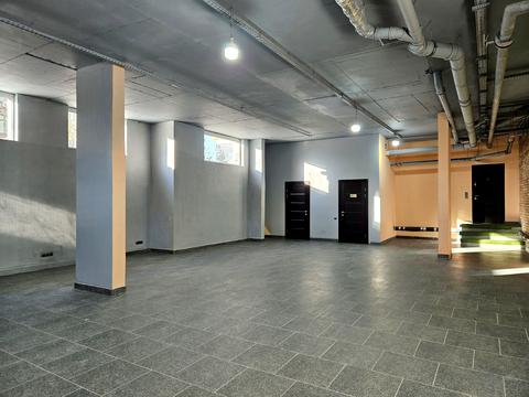 коммерческая по адресу Юнатская ул., 17