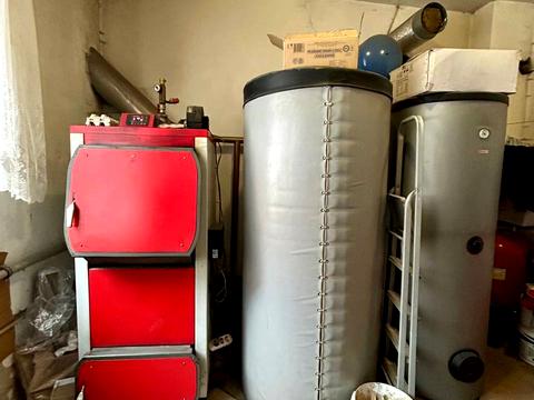 дом по адресу центральна