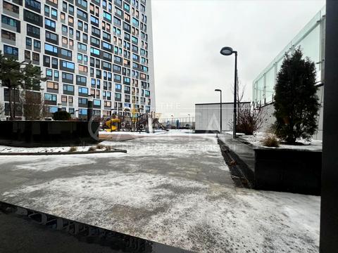 комерційна за адресою Київ, Берестейський просп. (Перемоги), 1