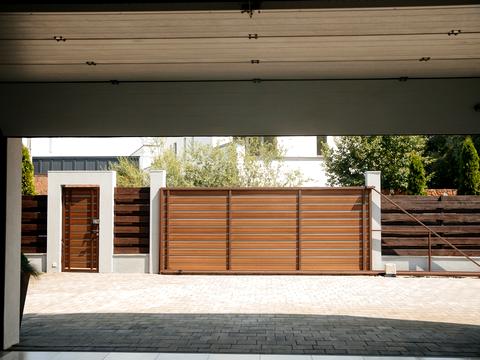 дом по адресу Патриарха Владимира ул.