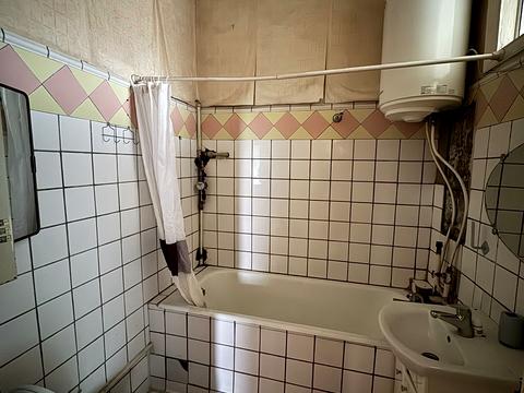 квартира за адресою Сергія Єфремова вул. (Ворошилова), 21-А