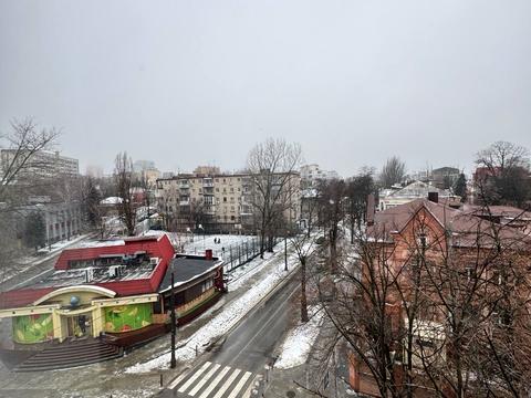 квартира за адресою Сергія Єфремова вул. (Ворошилова), 21-А