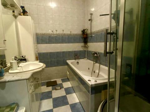 будинок за адресою Генерала Дмитра Грицая вул. (), 6