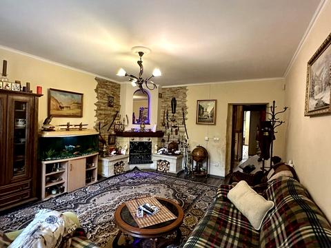 будинок за адресою Генерала Дмитра Грицая вул. (), 6