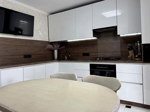 квартира за адресою Вінниця, Героїв Крут вул. (Червоних Курсантів), 4а