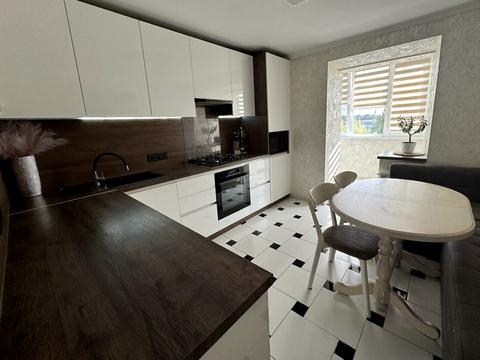 квартира за адресою Вінниця, Героїв Крут вул. (Червоних Курсантів), 4а