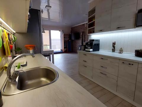 дом по адресу Лозовеньківський просп.