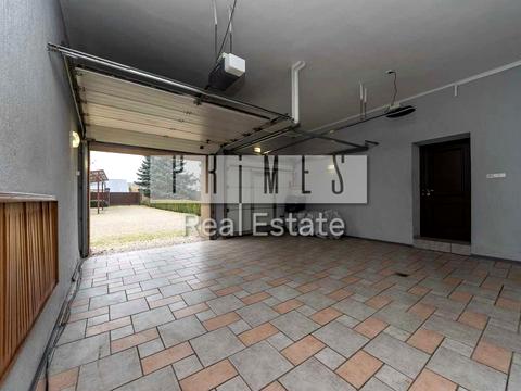 будинок за адресою Залужна вул.