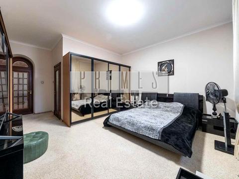 будинок за адресою Залужна вул.