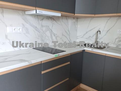 квартира за адресою Михайла Дерегуса вул. (Янтарна), 42