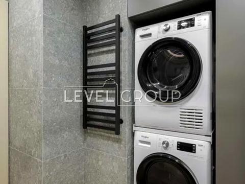 квартира за адресою Салютна вул., (Будинок 02301-02303)