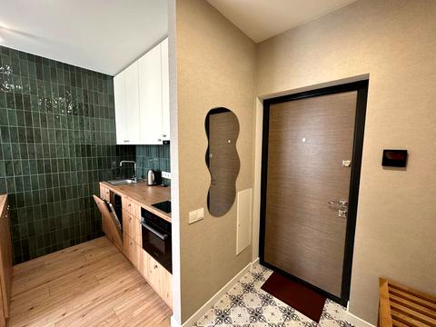 квартира за адресою Салютна вул., (Будинок 02301-02303)