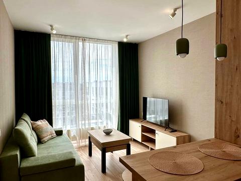 квартира за адресою Салютна вул., (Будинок 02301-02303)