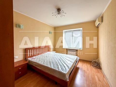 квартира за адресою Дмитра Вишневецького вул., 24