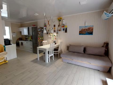 дом по адресу Лозовеньківський просп.