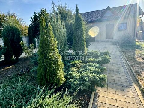 будинок за адресою смт. Бабаї, Космічна вул.