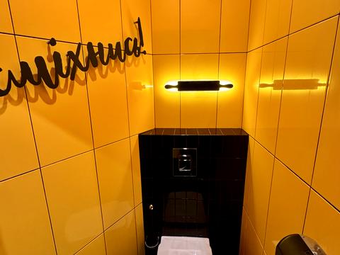 комерційна за адресою Фонтанська дорога вул., 15