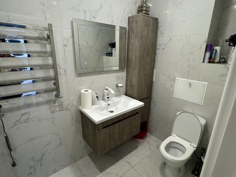 комерційна за адресою Кульпарківська вул., 93