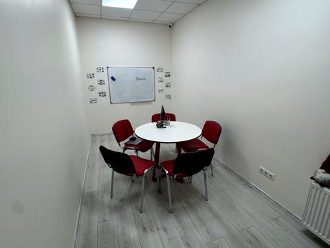 комерційна за адресою Кульпарківська вул., 93