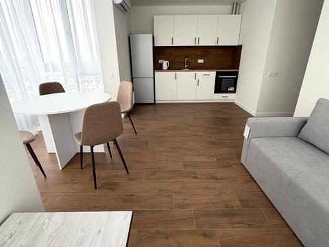 квартира за адресою Олега Мудрака вул. (Генерала Наумова), 1-Б