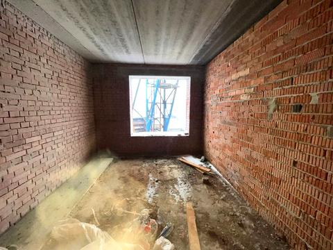 квартира за адресою Євгена Коновальця вул., (Будинок 12)