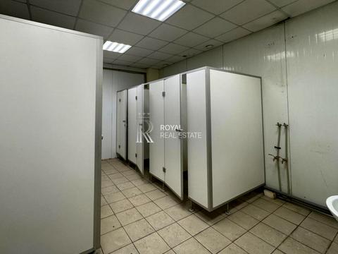 комерційна за адресою Бровари, Олега Онікієнка вул., 61