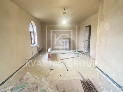 будинок за адресою Стадіонна