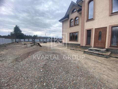 будинок за адресою Стадіонна