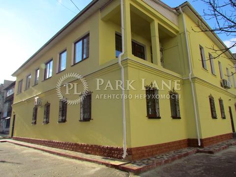 комерційна за адресою Спаська вул., 24/15