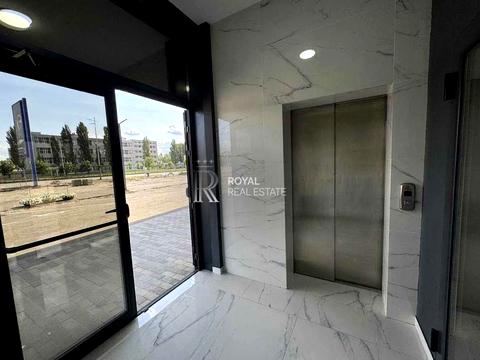 комерційна за адресою Київ, Миколи Бажана просп., 17-А