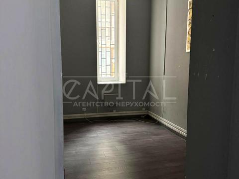 комерційна за адресою Олеся Гончара вул., 13