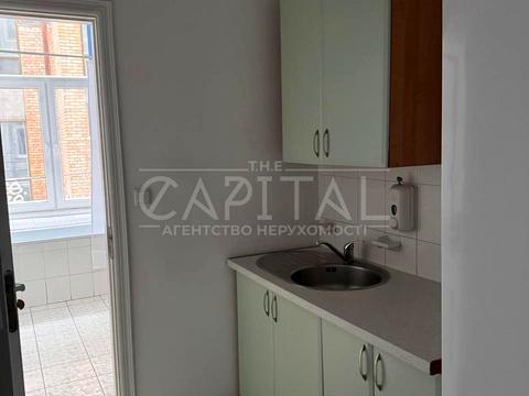 комерційна за адресою Олеся Гончара вул., 13