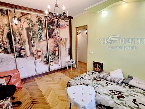 квартира за адресою Миколи Василенка вул., 9